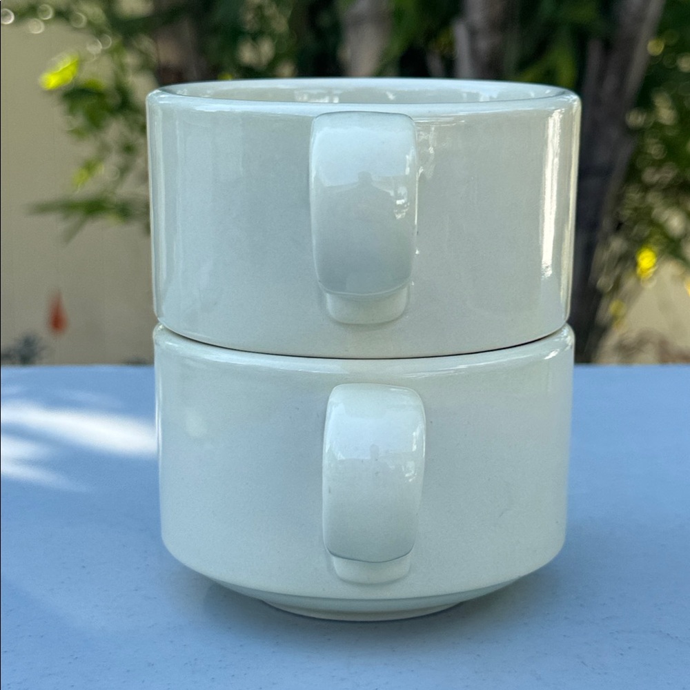 Vintage Cream Ceramic Stackable Soup Coffee Mugs - Picture 4 of 4